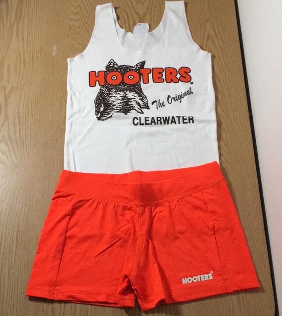 HOOTERS オレンジタンクトップとショーツのセット Amazon | Ripple Junction Hooters ガールズ アイコニック