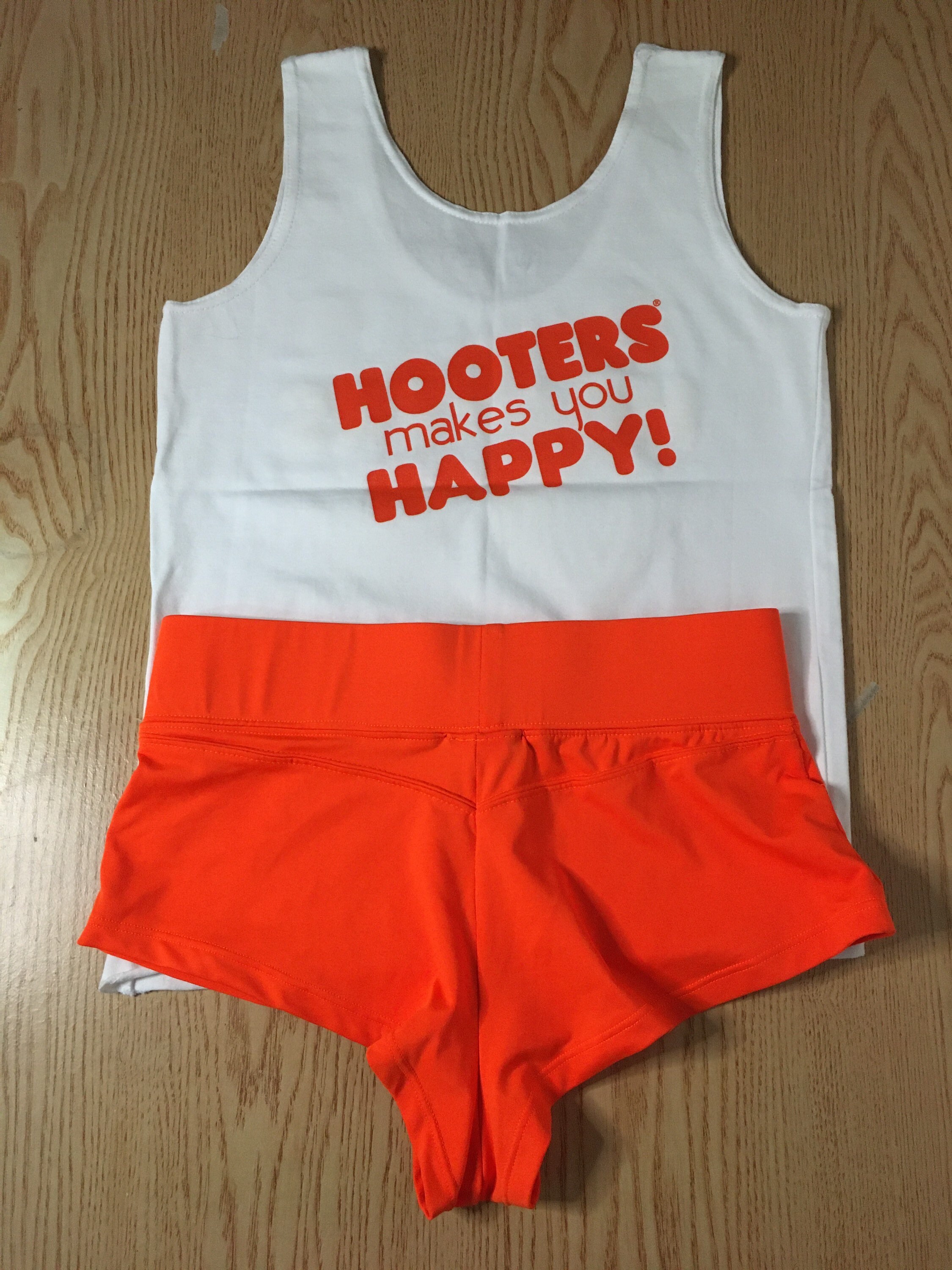 B34 #27 New Hooters Girl Super Sexy Uniform Tank and Cheeky