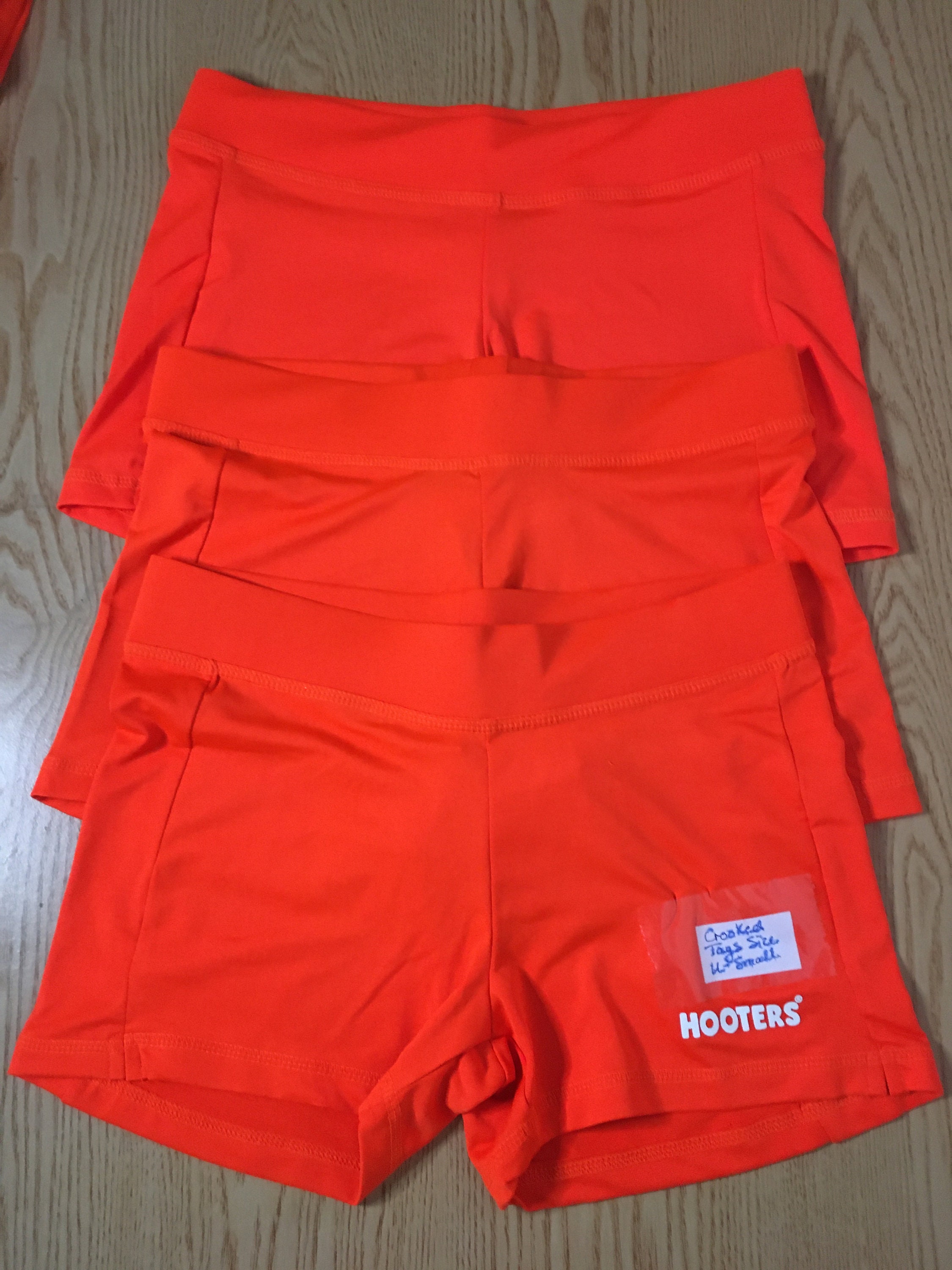 B10 New Hooters Girl Uniform Shorts With Crooked Tags Size Y-large