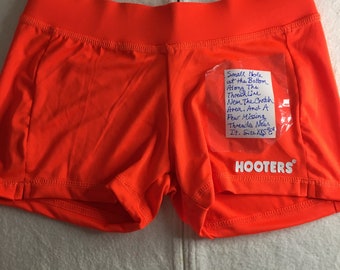 Short d'uniforme B-1 New Hooters pour fille taille E-Xxs avec un défaut