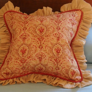 Red Quilted Rosebuds