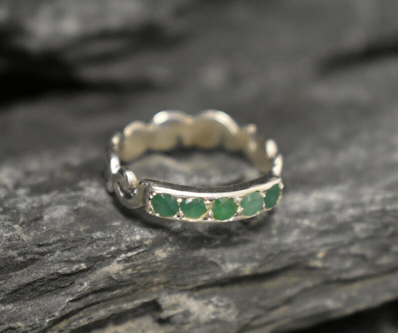 Emerald Band, Natural Emerald Ring, Vintage Band, Ornament Band, Stackable Emerald Ring, Real Emerald, May Birthstone, Solid Silver Band image 7