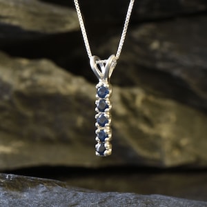 Sapphire Pendant, Natural Sapphire, September Birthstone, Vintage Pendant, Layering Necklace, Blue Pendant, Sapphire Necklace, 925 Silver