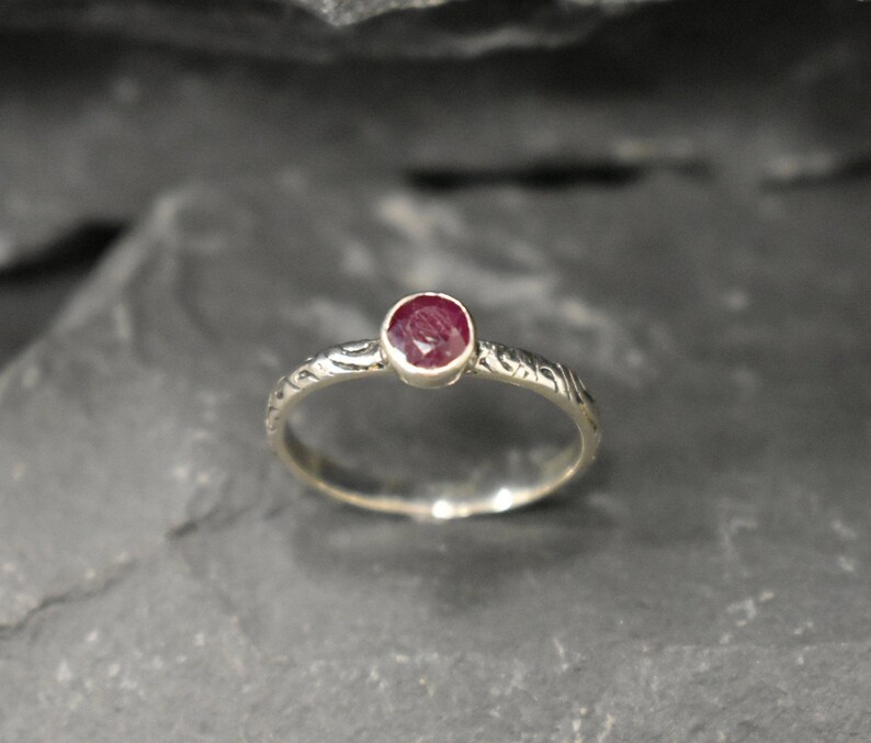 July Birthtone Red Ruby Ring Silver Tribal Ring Ruby Solitaire Ring Red VintageRing Natural Ruby Ring Ruby Ring Solid Silver Ring