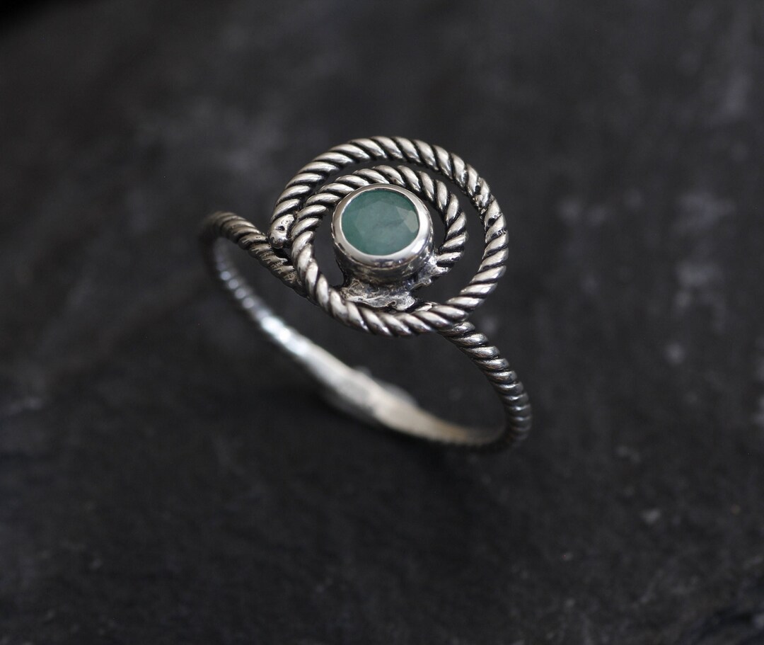 Natural Emerald Ring, Green Emerald Ring, Swirl Ring, May Birthstone Ring, Silver Spiral Ring