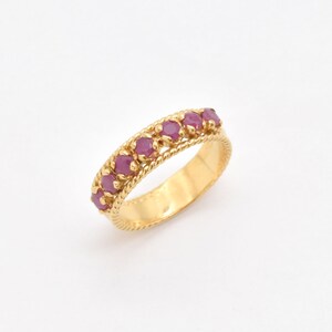 Guldrubinring, Stapelbar guldring, Juliring, Naturlig rubinring, Rödguldring, Vintage-stilarmband, Röd ädelstensring, Förgylld ring bild 8