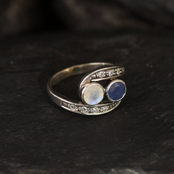 Bypass Ring, Natural Sapphire, Rainbow Moonstone, Two Stone Ring, Vintage Ring, September Birthstone, June Ring, Boho Ring, 925 Silver Ring