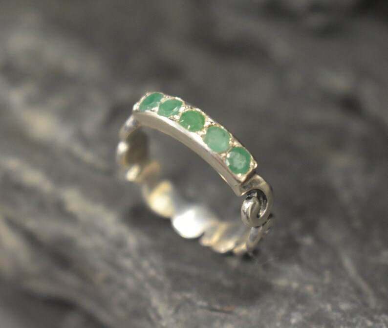 Emerald Band, Natural Emerald Ring, Vintage Band, Ornament Band, Stackable Emerald Ring, Real Emerald, May Birthstone, Solid Silver Band image 6
