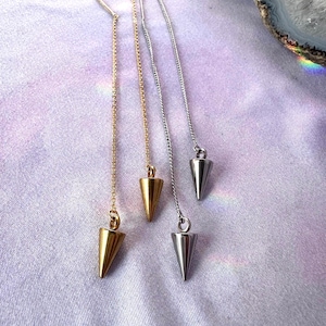 Örhängen i rostfritt stål med spikträdare | Pendelörhängen med genomgående kedja | Unika lätta örhängen med trädare