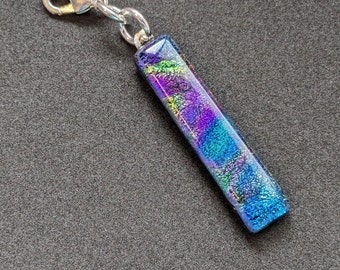 Zipper Pull/Zipper Charm:  Long lean and sparkly jewel tone charm---Item Z94