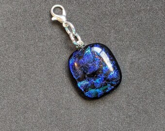 Zipper Pull/Zipper Charm:  Deep blue charm---Item Z102