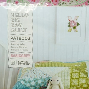 Quilting Pattern Hello Zig Zag Quilt, PAT8003 by Basic Grey; Previously Owned