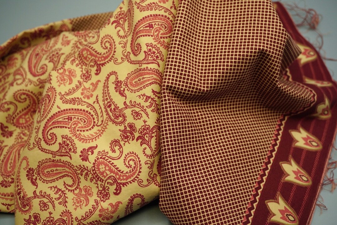 Cotton Quilting Fabric, Directional Border Paisley Pattern; Pink, Brown ...