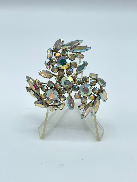 Sherman brooches best sale canada