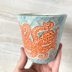Handmade Ceramic Mug, orange and watercolor octopus in 8oz or 14oz Bild 6