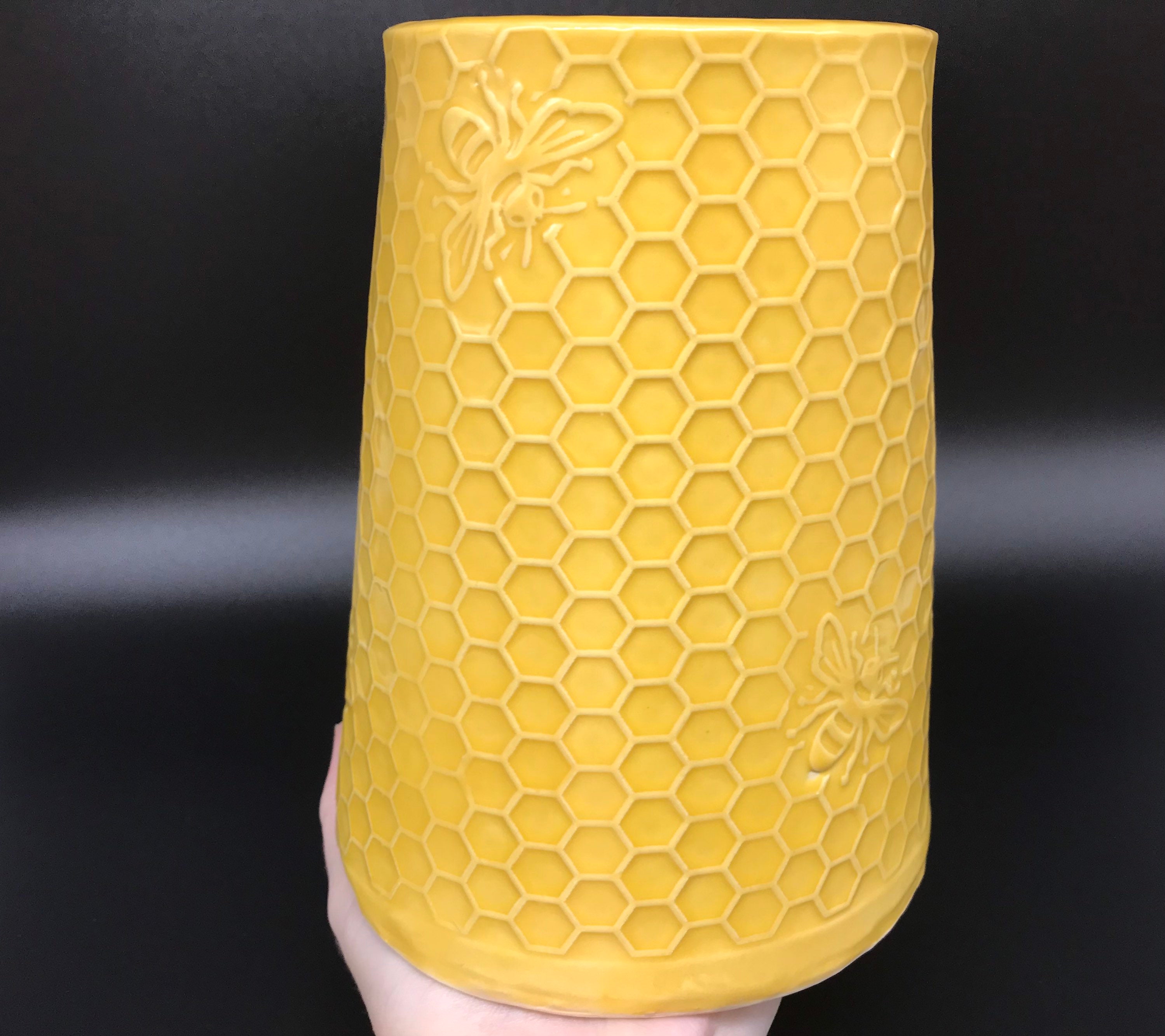 Susan Lange Designs Rectangle Vase Honeycomb Bee main image 0