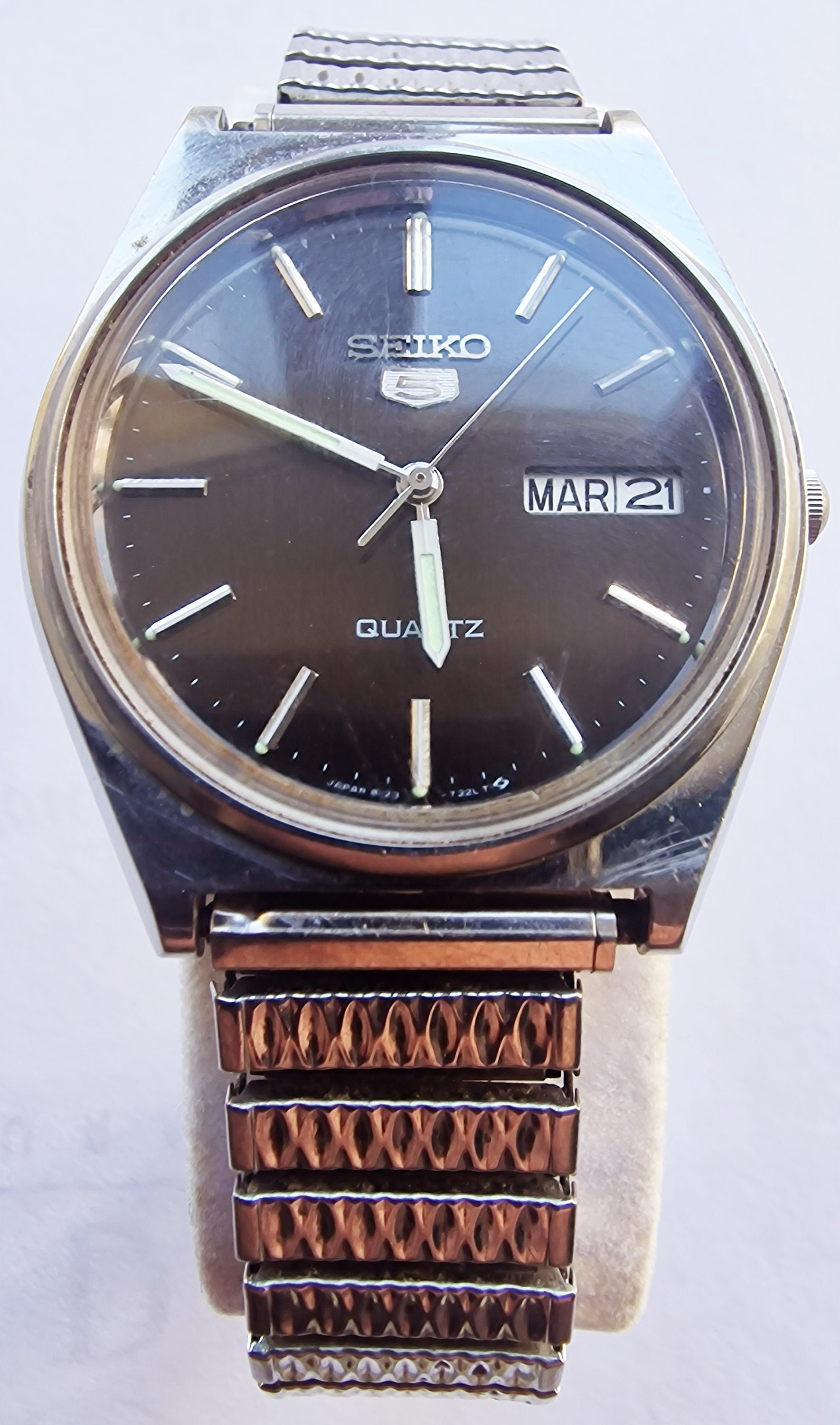 Seiko 5 quartz watch sale