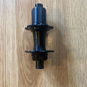 Enve Road Gravel Cycylocross Thru Axle Shimano 8-11 Speed Rear Hub