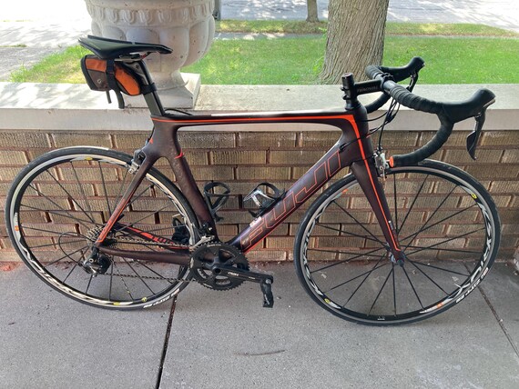 Fuji Transonic Road Bicycle 56cm 11speed Ultegra Canada