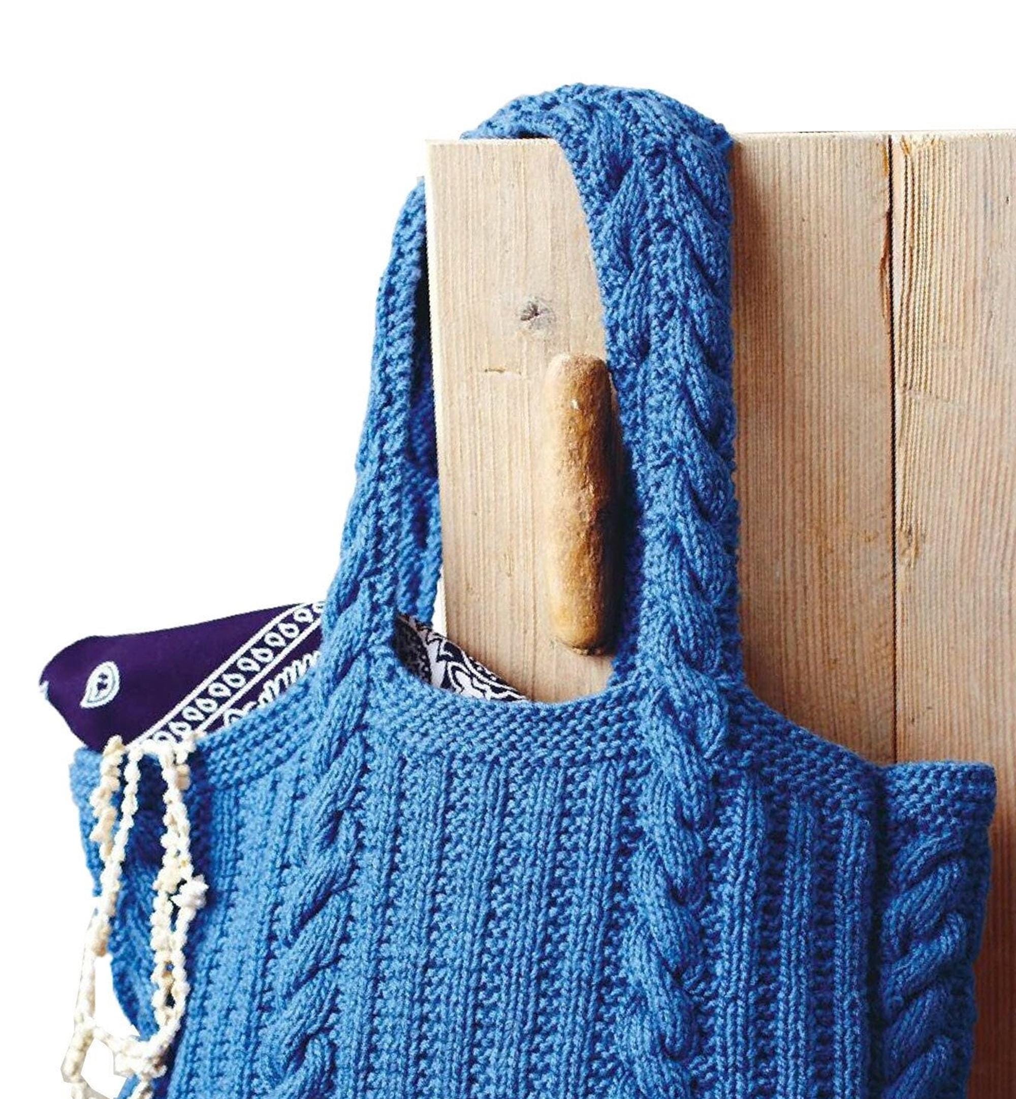 Women's Knitted Tote Bag Pattern Cables & Rib | Easy