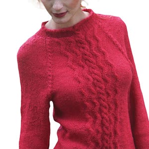 Molde de suéter feminino | Molde de tricô para suéter Aran com ajuste fino, fio DK | Pulôver Raglan de tricô trançado, gola funil | Download em PDF
