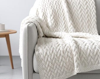 Patrón de tejido DK Chunky Cable Throw Descarga instantánea en PDF / Patrón de manta FAB Bulky Yarn Afghan /