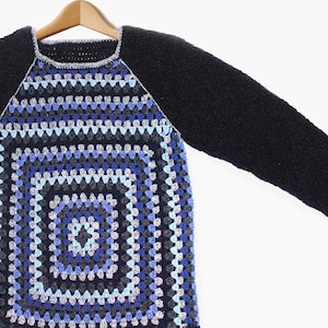 Women&#39;s Crochet Sweater | Easy Crochet Pattern Granny Square Tee | Cute PDF Pattern Instant Download