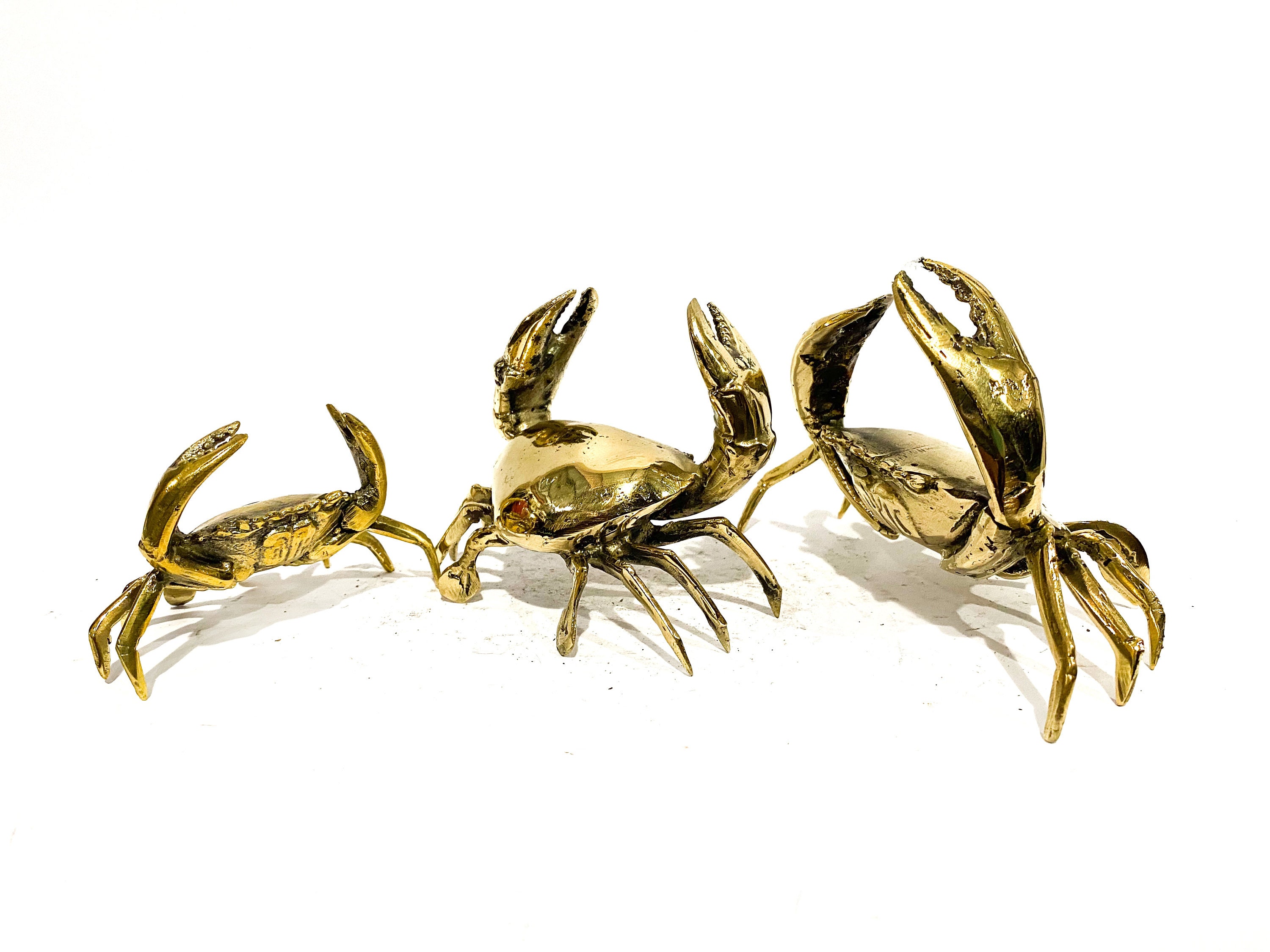 真鍮製のカニの置物、インドネシアの金属工芸品、海の装飾品（高さ4.3