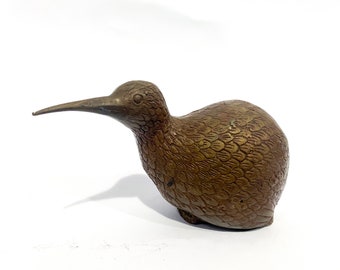 Bronze Kiwi Statue 4.3", Valentine Gift, Unique Animal Sculpture Bird figurine, Gifts for him, gifts for her, Holiday Decor,