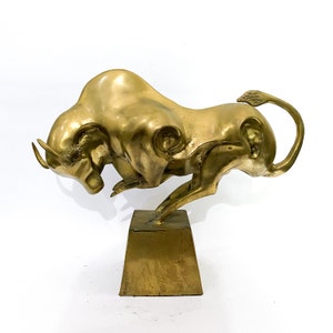 Abstract Bull Statue 15 Inch, Bull Figurine, Decorative Spanish Bull, Geometric Bull, Ox Sculpture, Abstract Ornament, Halloween Gift