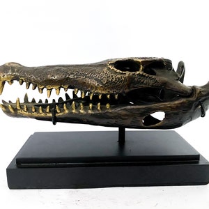 Crocodile Skull bronze 9.1 inch, Halloween Gift, Antique Crocodile Figurine, Halloween Decor, Holiday Gift, Home Decor, Desk Decor