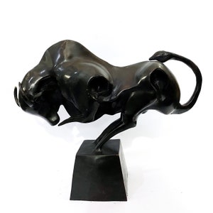 Abstract Bull Statue 15 Inch, Bull Figurine, Decorative Spanish Bull, Geometric Bull, Ox Sculpture, Abstract Ornament, Halloween Gift