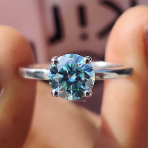 Beautiful 1.13 CT Round Cyan Blue Moissanite Engagement Ring, Wedding Ring, Engagement Ring, White/Yellow/Rose Gold Ring, Anniversary Gifts