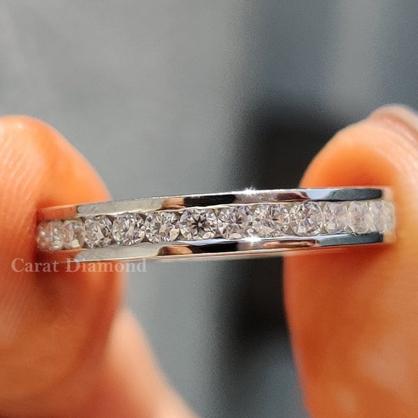 Banda de moissanita incolora de corte redondo de 1,80 mm de eternidad completa, banda de conjunto de canales, banda de boda de moissanita, anillo de banda de apilamiento, conjunto de anillos nupciales