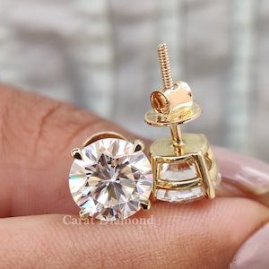 Pendientes de botón de moissanita incolora redonda de 2,75 TCW / Pendientes de boda / Pendientes con cierre de rosca / Pendientes de oro amarillo de 14 quilates / Pendientes de compromiso