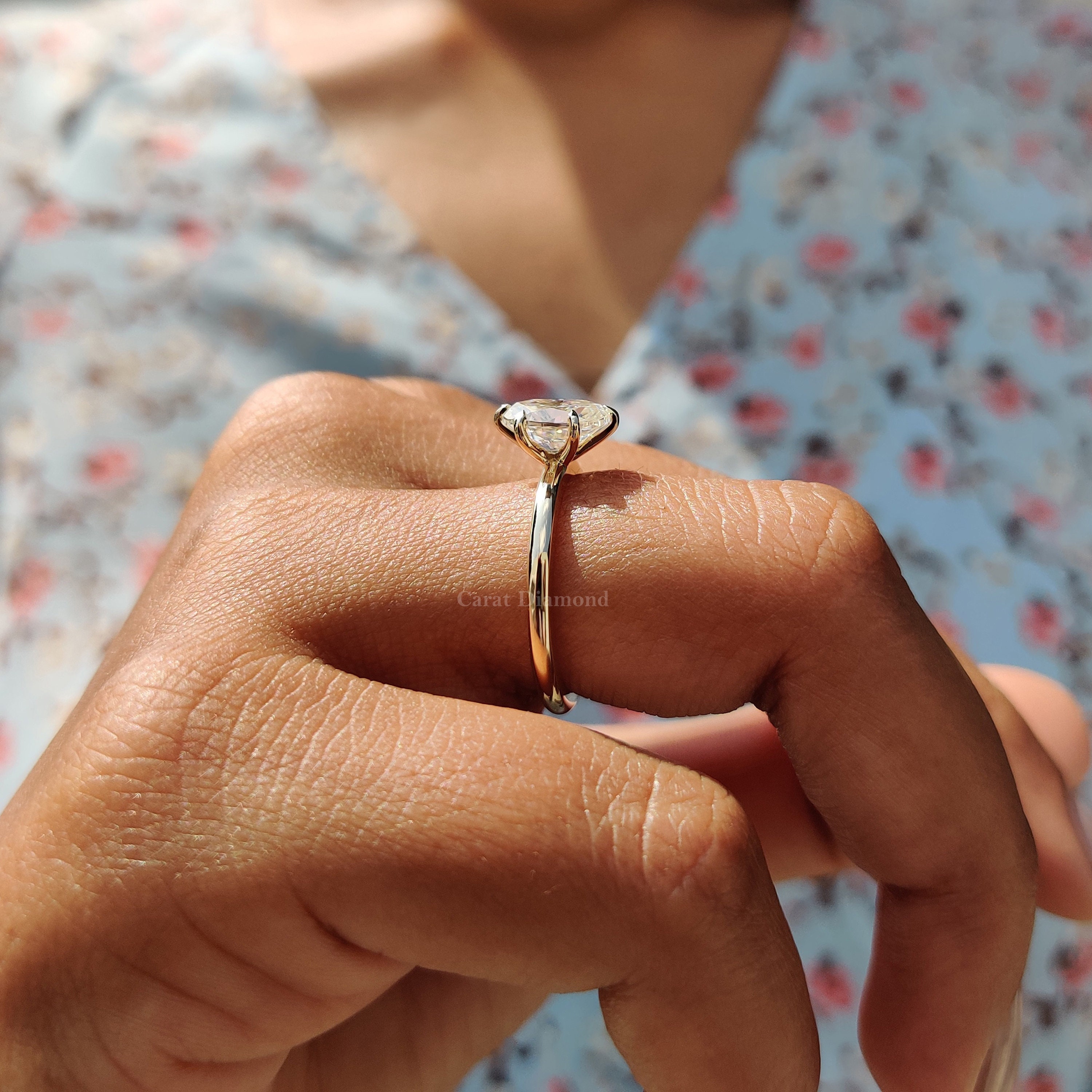 Oval Cut Moissanite Engagement Ring Solitaire Yellow Gold Wedding Ring ...