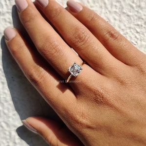 women wedding ring