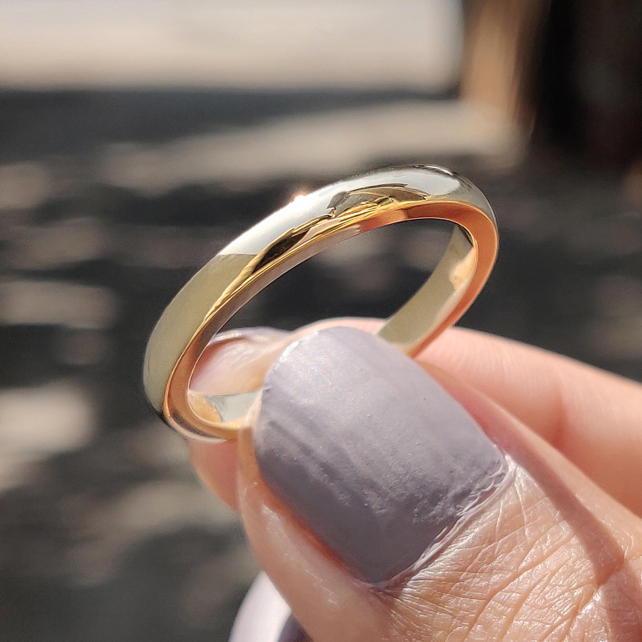 Comfort Fit Simple Yellow Gold Plain Wedding Band 2.50mm Polished Men's Women's Wedding Ring Classic Dome Gold Wedding Ring in 10k, 14k, 18k