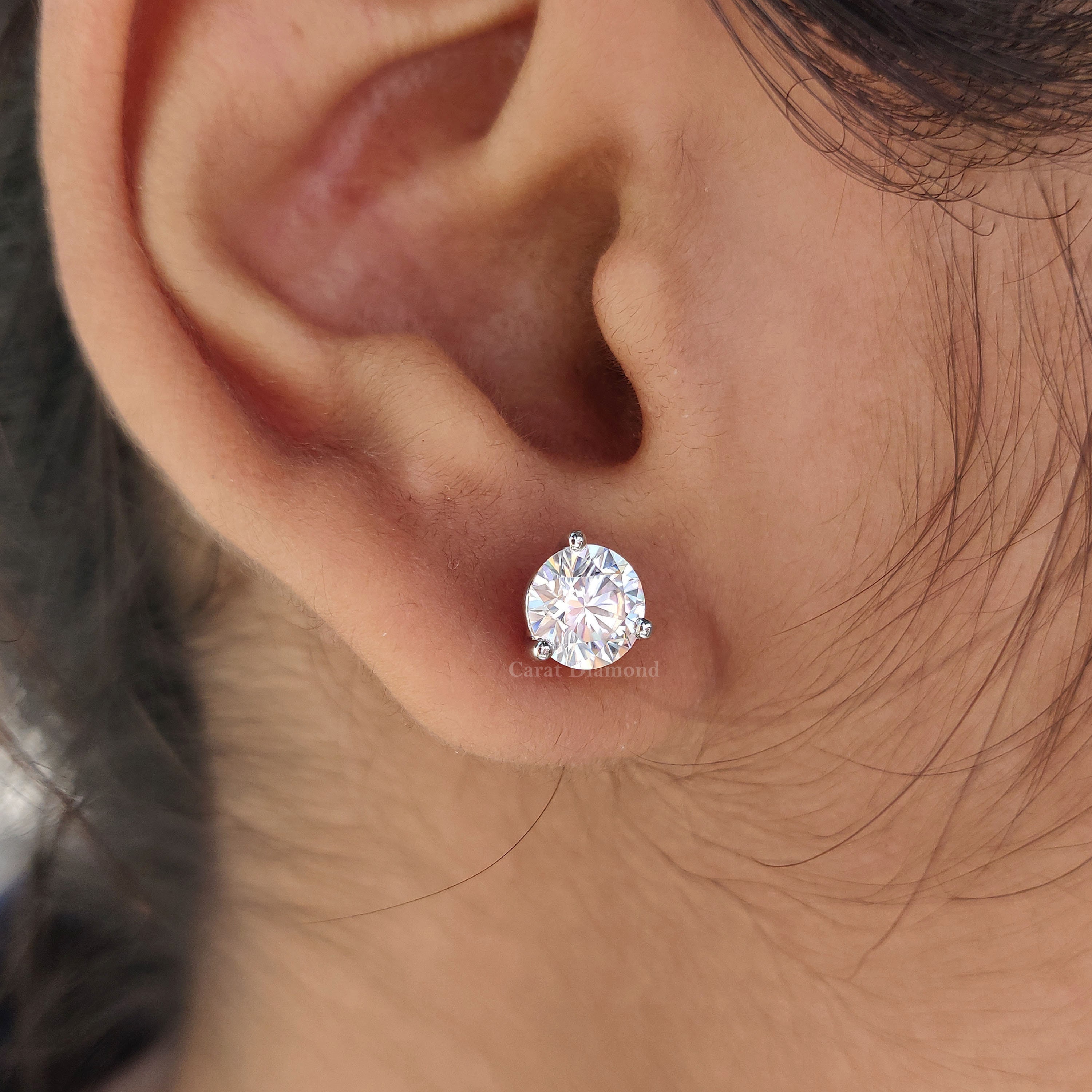 Orecchini A Perno In Moissanite Martini Per Donna - 1,2 Ct (2x0,6 Ct) - Colore D, Purezza VVS1 - Oro Bianco 14K Vermeil - Design A 3 Punte - Diamanti Creati In Laboratorio - 4