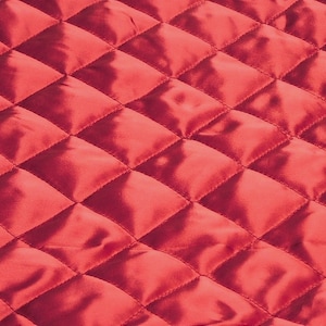 Gesteppter Futterstoff aus Satin, 150 cm breit, Meterware.