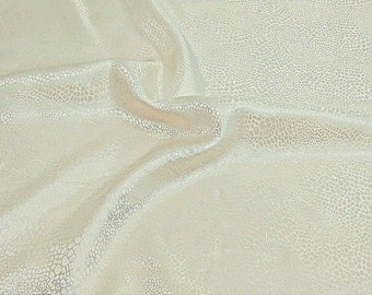 Jacquard Lining Fabric: Wrinkle Resistant Polyester Viscose, 140cm Wide