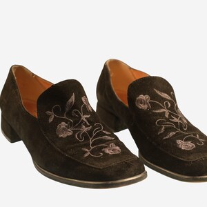 Black Vintage Velvet Moccasins/Loafers with Floral Embroidery SIZE 39 Brand Anne Flavie