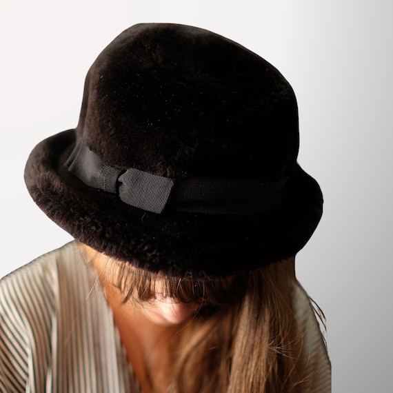 Vintage Womens Bucket Cloche Black Hat Faux Fur Mod Vintage Faux Fur Bucket Hat, Cloche Hat, 1950s-60s Hat  main image 2