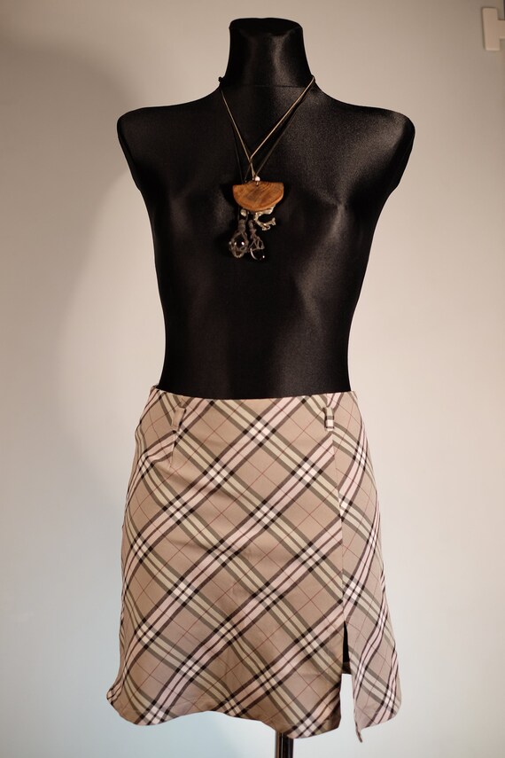 Plaid skater skirt vintage 2025