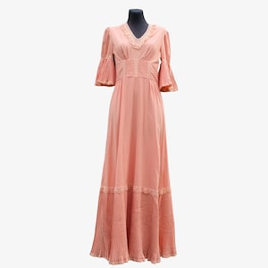 Abito da ballo Prairie rosa pesca anni &#39;70, stile hippie boho chic vintage