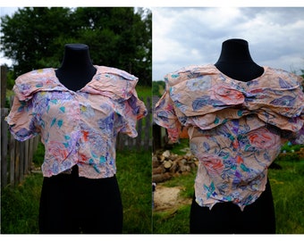 Vintage 90s Baby Pink Floral Cropped Cape Collared Blouse