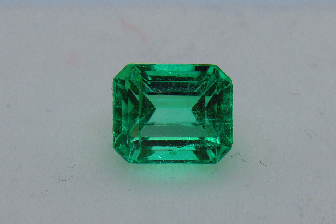 Neon Green Colombian Emerald, 1.23 Ct. Emerald Cut. Loose Natural ...