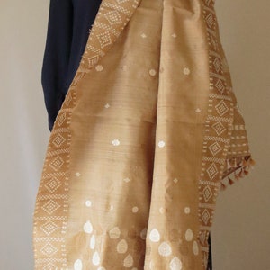 muga shawl