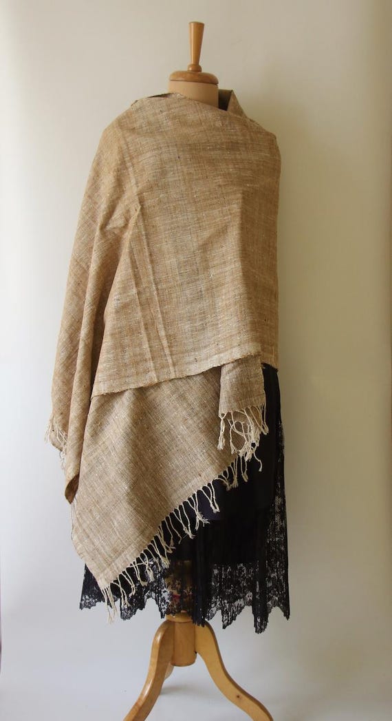 how to wear a tie clip with chain