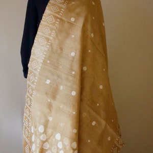 muga shawl